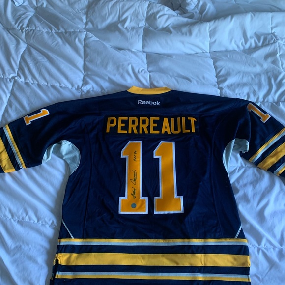 Signed jerseys with coa - Picture 4 of 5
